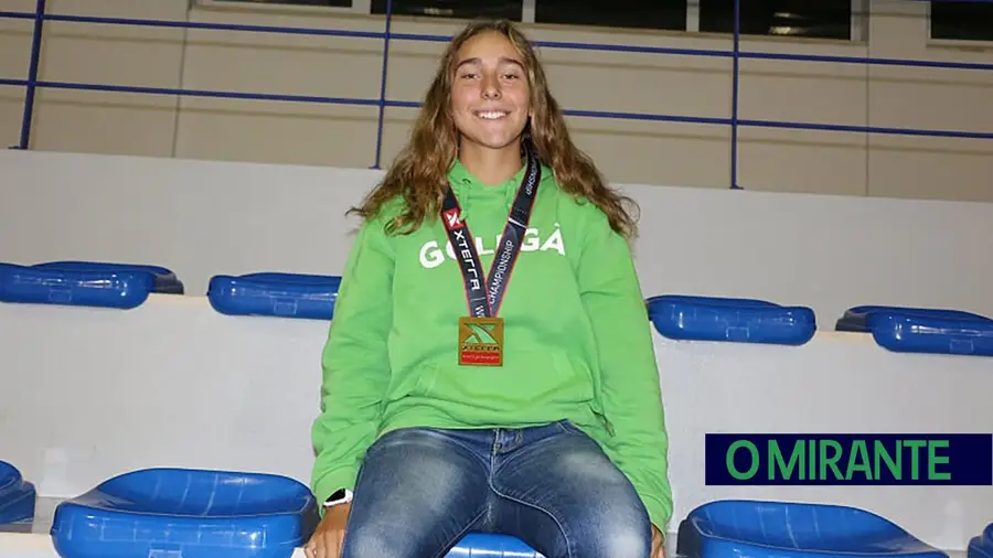 Votos de louvor à atleta Beatriz Ferreira e ao Núcleo Sportinguista da Golegã