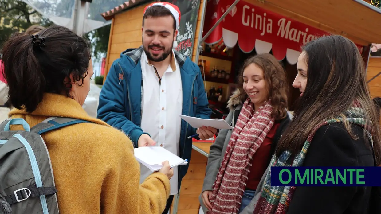 Estudantes de Medicina recebem mensagens de Natal em Santarém