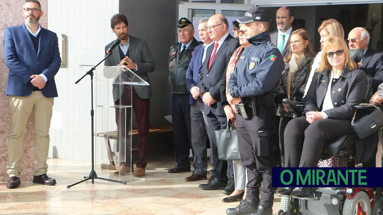 Avenida em Vila Franca de Xira 'rebatizada' para homenagear bombeiros