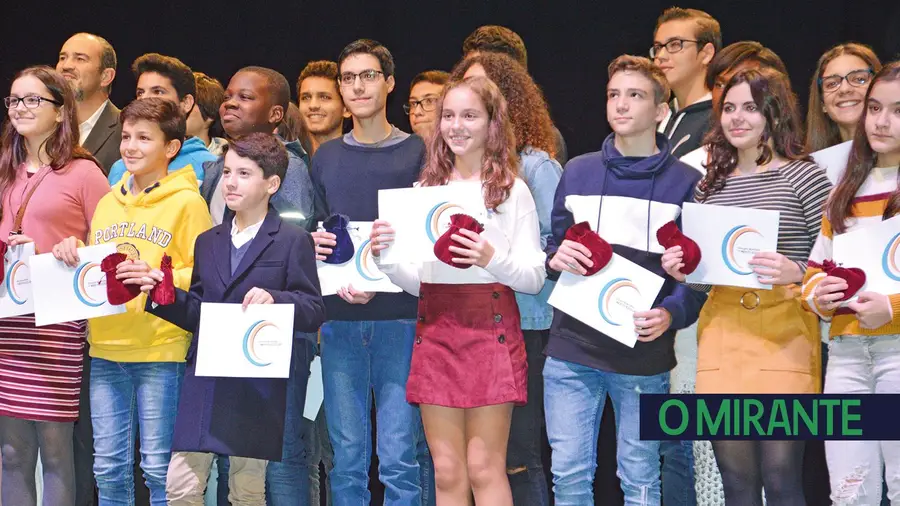 Meia centena de alunos distinguidos em Vila Franca de Xira Meia centena de alunos distinguidos em Vila Franca de Xira