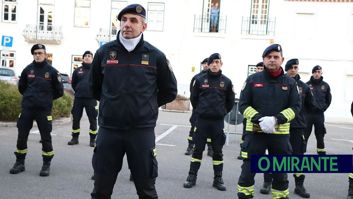 Condecorações no 189.º aniversário dos Bombeiros Municipais de Santarém