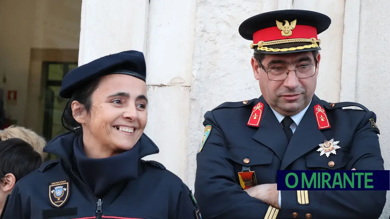 Condecorações no 189.º aniversário dos Bombeiros Municipais de Santarém