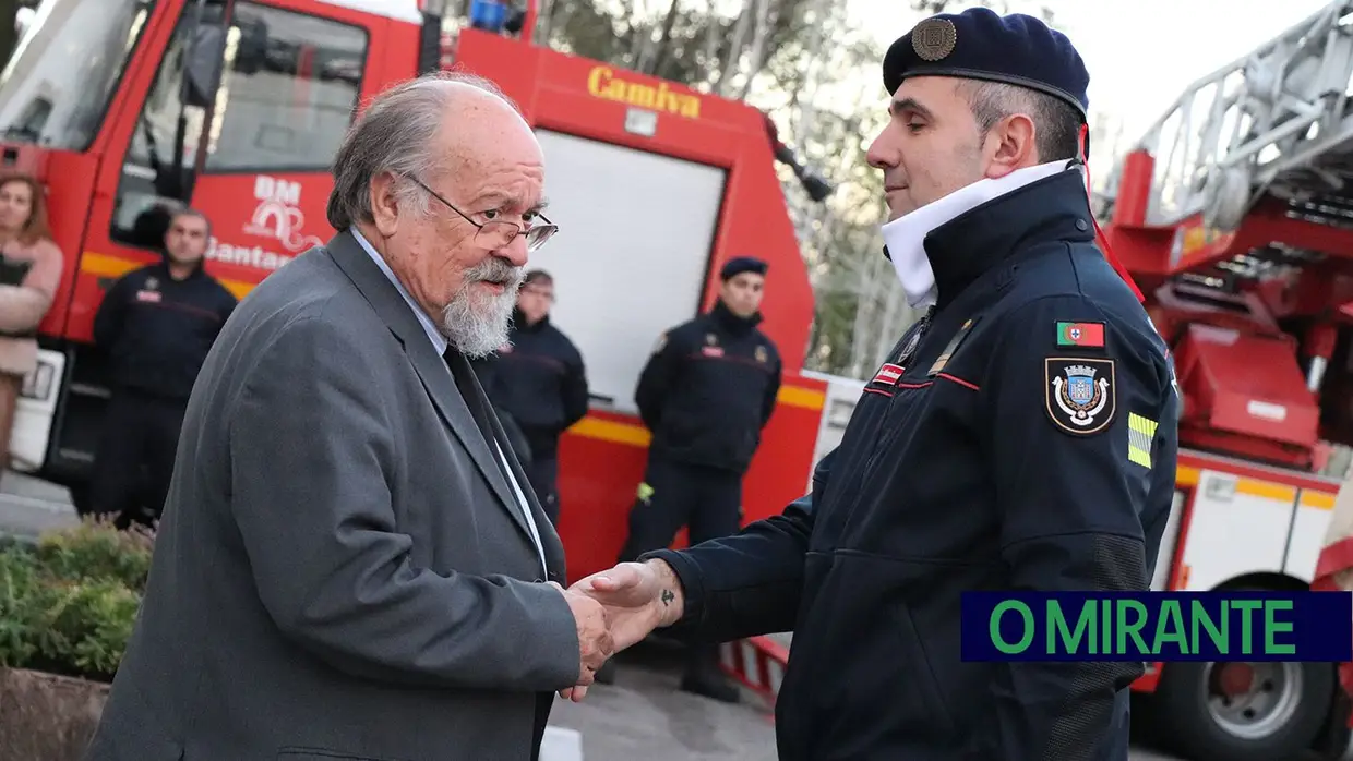 Condecorações no 189.º aniversário dos Bombeiros Municipais de Santarém