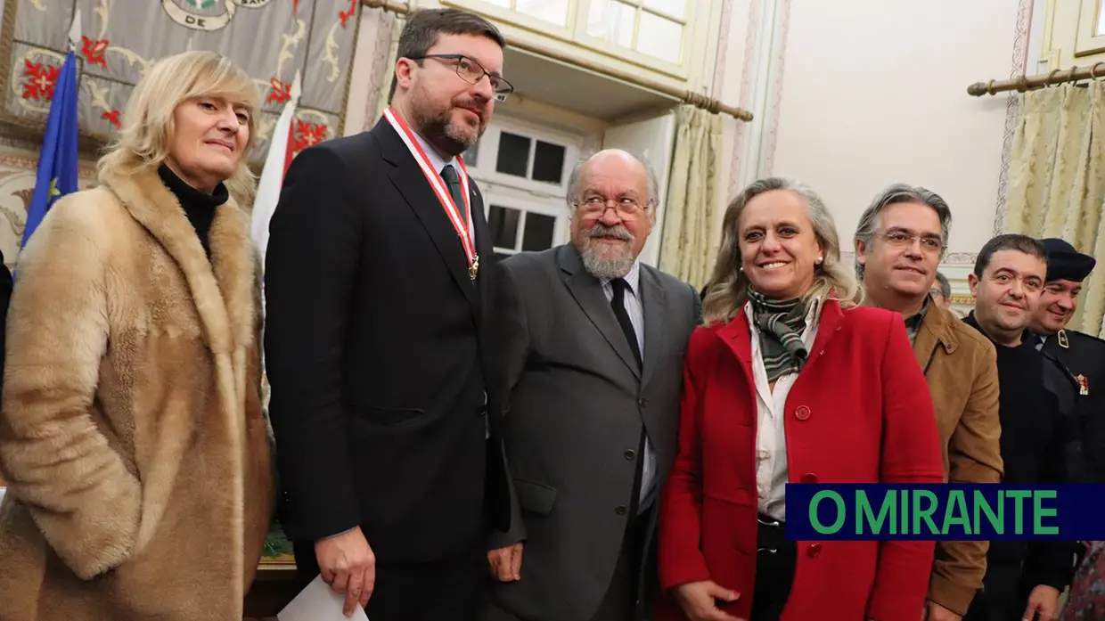 Condecorações no 189.º aniversário dos Bombeiros Municipais de Santarém