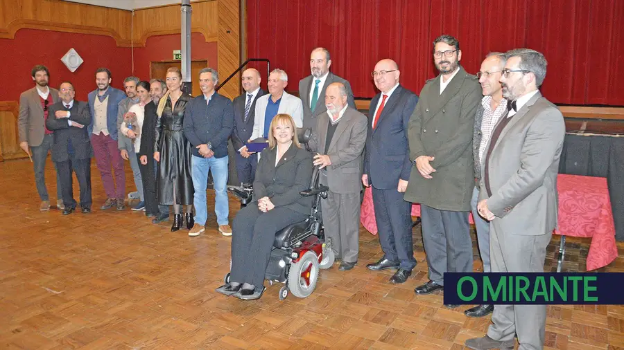 Galardões de mérito em Alhandra celebram diversidade e empenho Galardões de mérito em Alhandra celebram diversidade e empenho