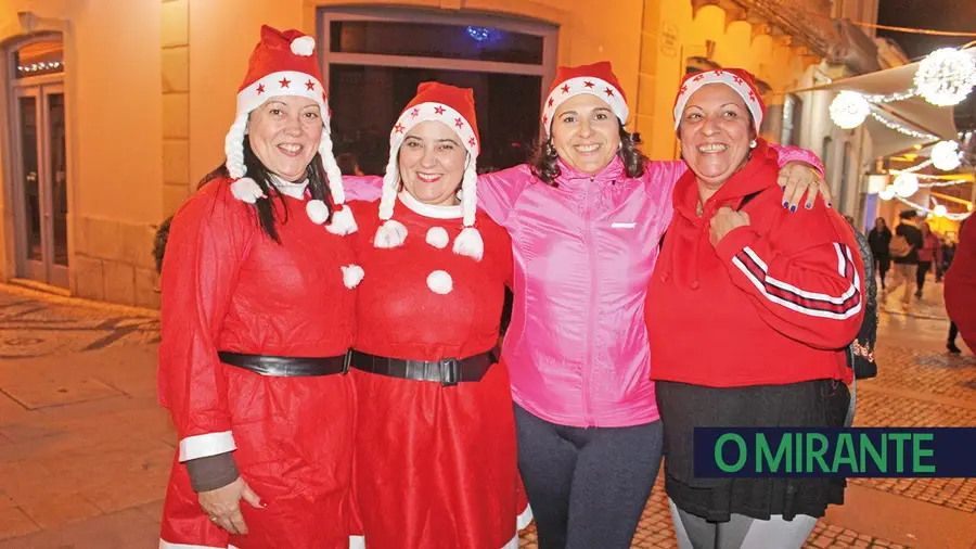O Natal chegou a Abrantes e para assinalar a época O Natal chegou a Abrantes e para assinalar a época