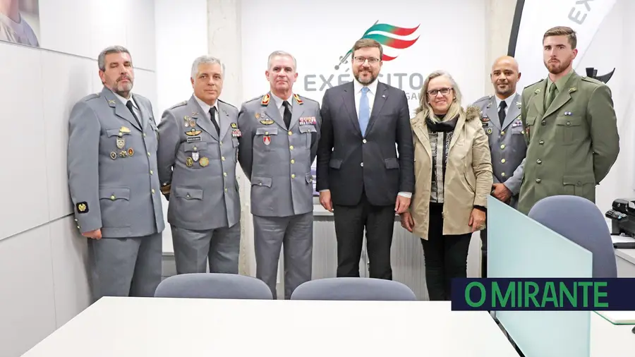 Exército abre balcão de atendimento em Santarém Exército abre balcão de atendimento em Santarém