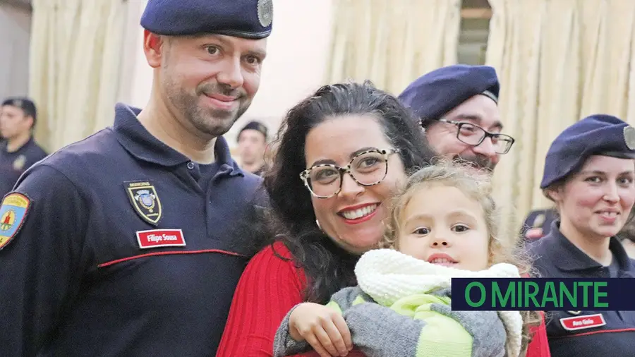 Foi das mãos de familiares Foi das mãos de familiares
