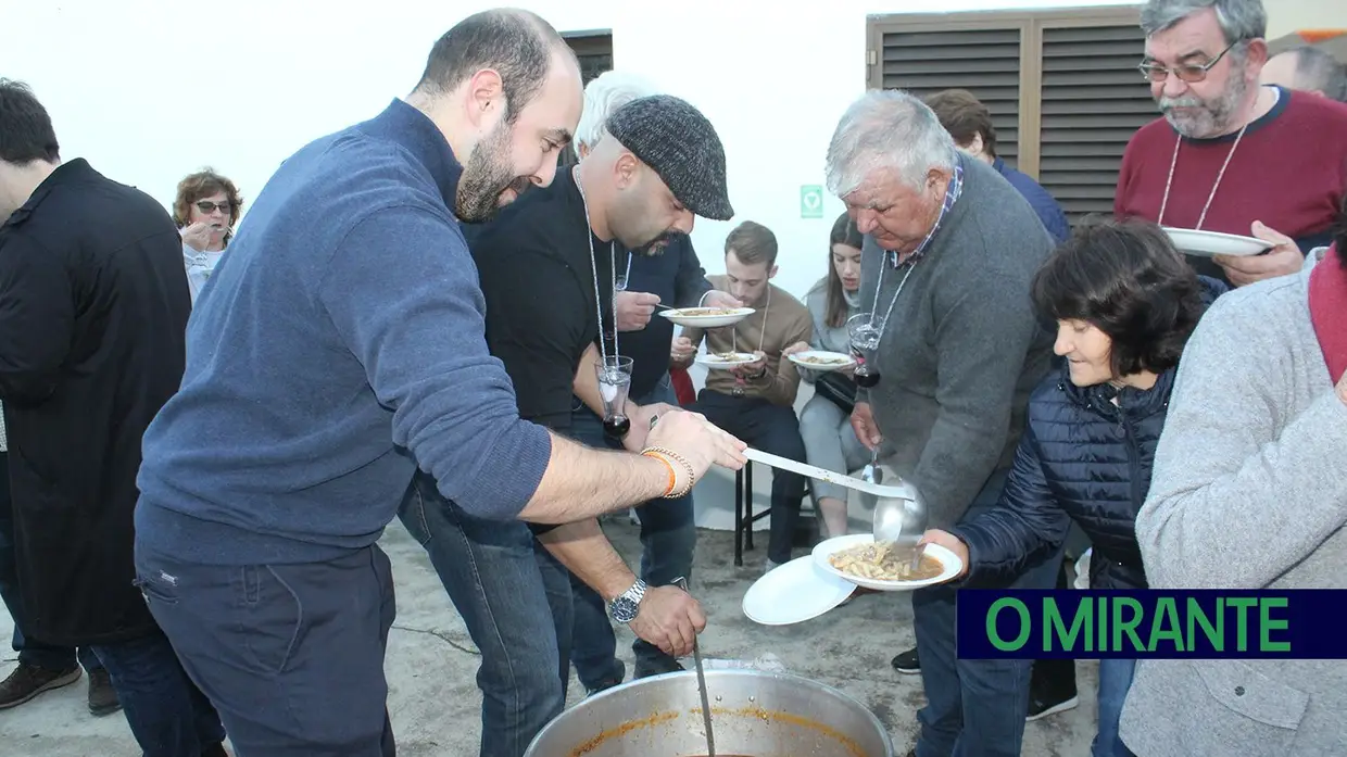 Dia da Pinga atrai milhares às ruas do Espinheiro