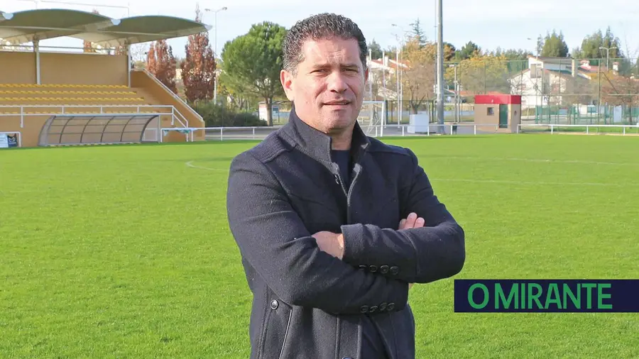 Futebol sénior no Entroncamento está de volta Futebol sénior no Entroncamento está de volta
