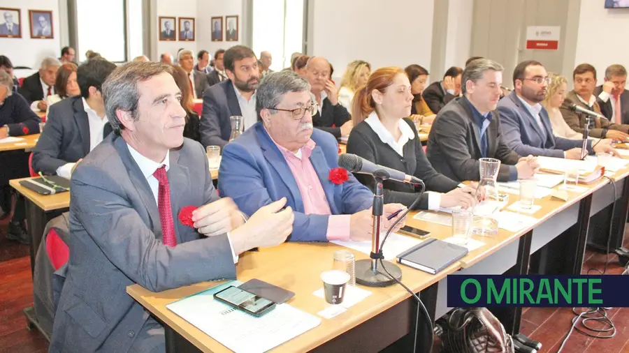 Socialistas de Ourém tiveram dez minutos para fazer oposição Socialistas de Ourém tiveram dez minutos para fazer oposição