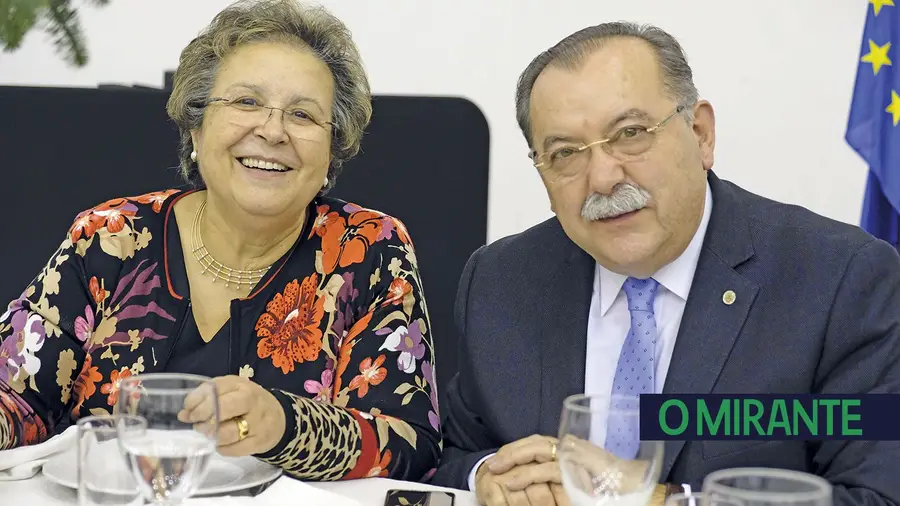 Jantar de Natal da Tecnorém reuniu colaboradores e familiares Jantar de Natal da Tecnorém reuniu colaboradores e familiares