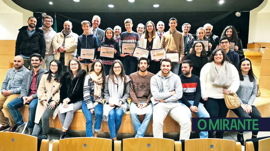 Prémios de Mérito e bolsas de estudo para alunos de Mação