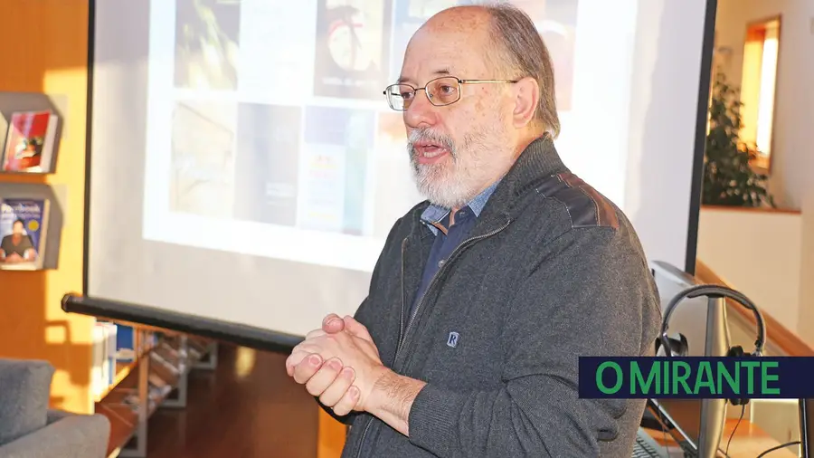 “O Homem que tirava retratos” de Martinho Branco lançado na Chamusca “O Homem que tirava retratos” de Martinho Branco lançado na Chamusca