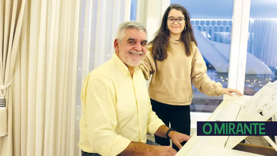 Ao piano e à conversa com o músico Mário Rui Cravo Ao piano e à conversa com o músico Mário Rui Cravo
