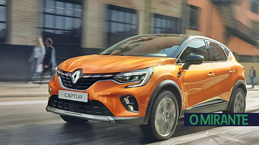 Roques Vale do Tejo com portas abertas para apresentar o novo Renault Captur Roques Vale do Tejo com portas abertas para apresentar o novo Renault Captur