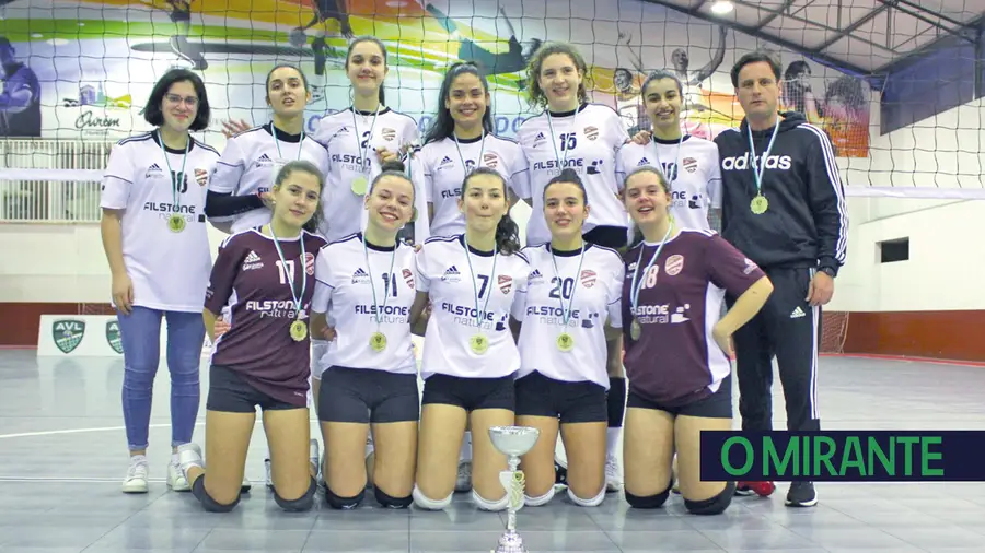 Voleibol feminino do CD Fátima  vence campeonato Inter Regional