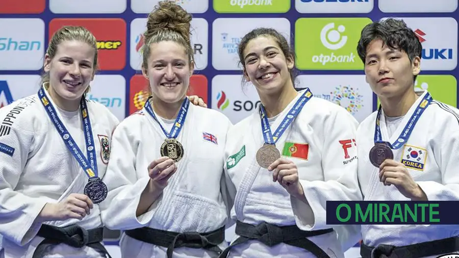 Judoca Patrícia Sampaio conquista bronze em Israel