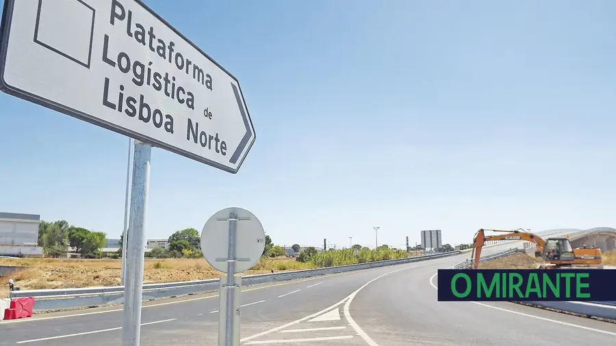 Imobiliária espanhola anuncia construção de armazéns na Castanheira do Ribatejo Imobiliária espanhola anuncia construção de armazéns na Castanheira do Ribatejo