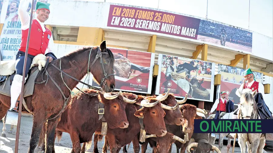 Associação que gere praça de touros de Santarém quer mais público em 2020 Associação que gere praça de touros de Santarém quer mais público em 2020