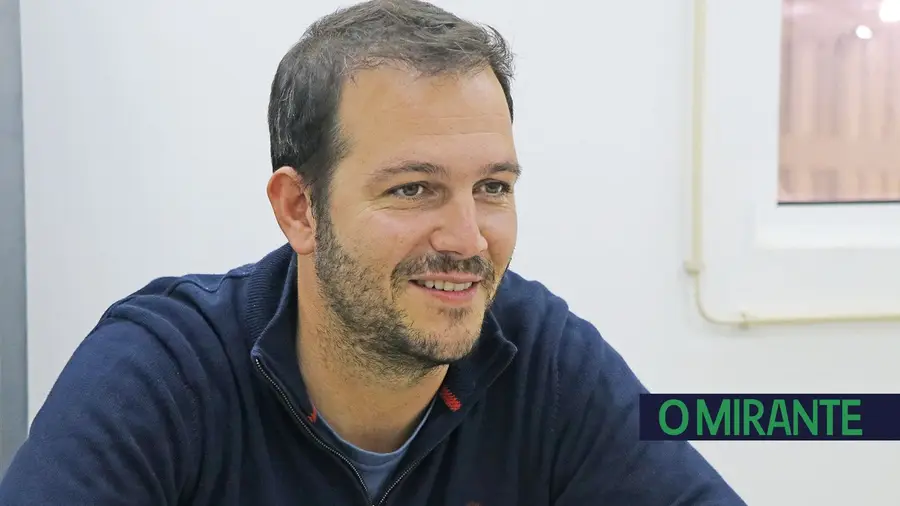 Escola de Triatlo do Clube de Natação de Torres Novas é Personalidade do Ano Desporto F