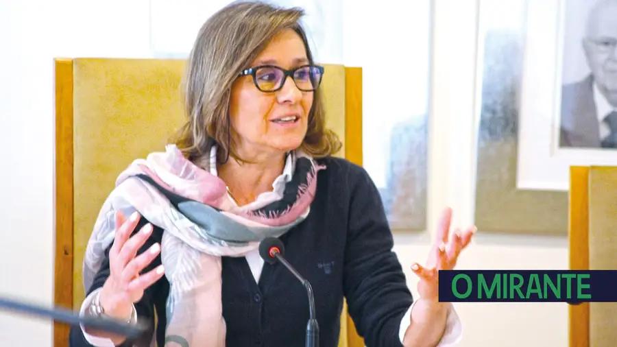 Isaura Morais eleita vice-presidente do PSD Isaura Morais eleita vice-presidente do PSD