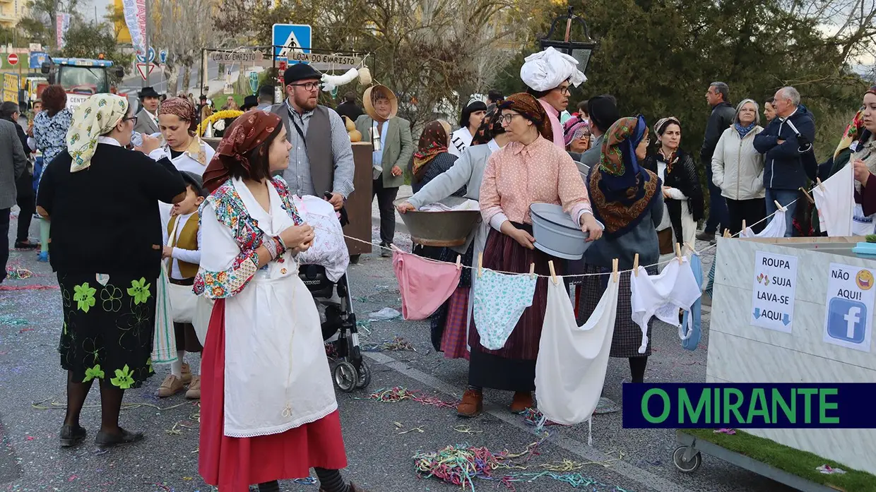 Desfile de Carnaval em Santarém