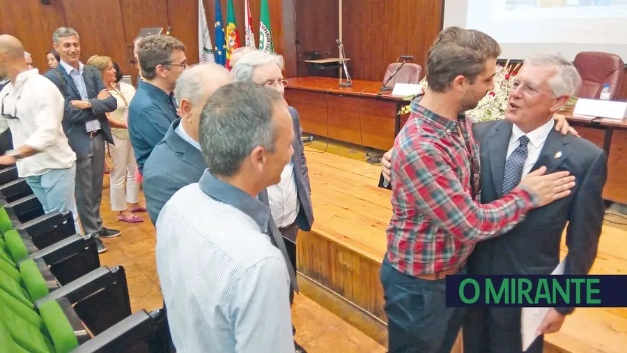 Presidente do Politécnico de Santarém “entre a espada e a parede” Presidente do Politécnico de Santarém “entre a espada e a parede”