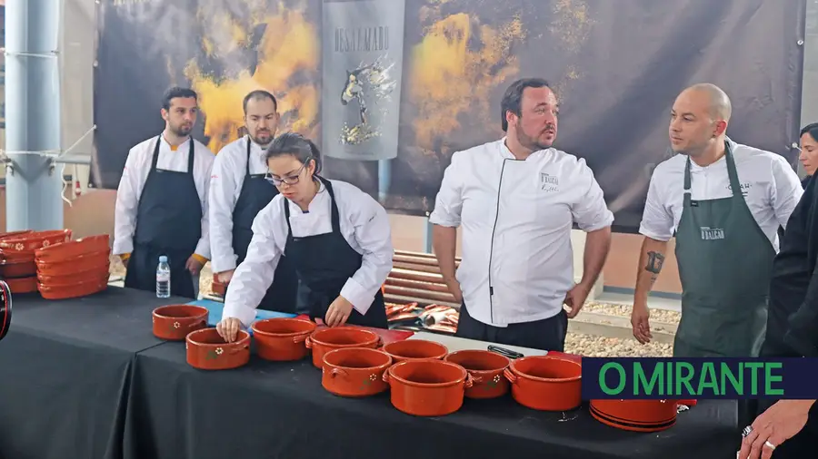 A equipa liderada pelo chef escalabitano Rodrigo Castelo