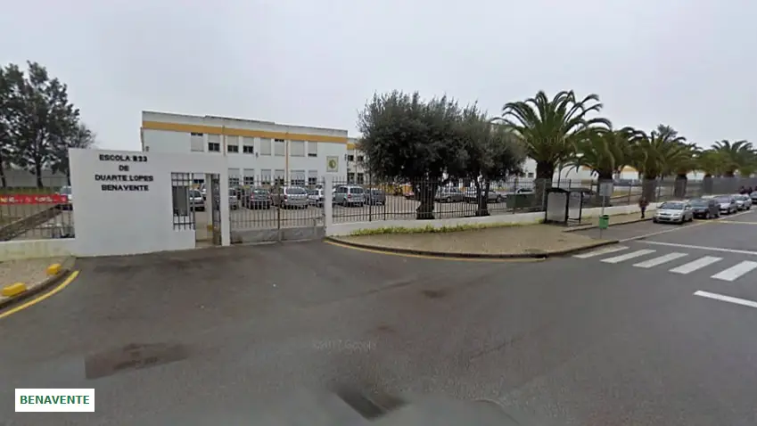 Aluno agredido em escola de Benavente vai parar ao hospital Aluno agredido em escola de Benavente vai parar ao hospital