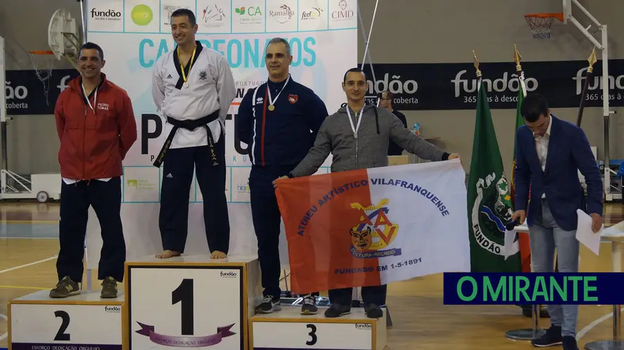 Taekwondo do Ateneu Vilafranquense conquista lugar pódio no campeonato português