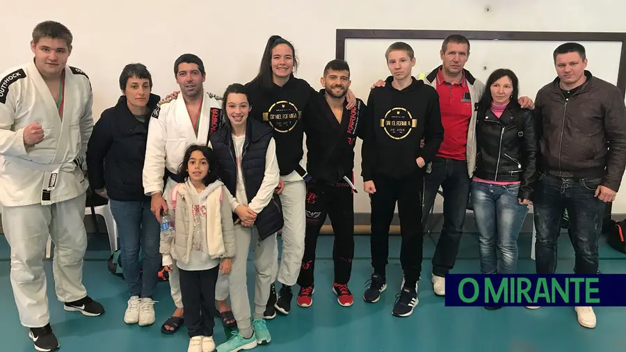 Karkará de Rio Maior conquista dez medalhas em jiu-jitsu