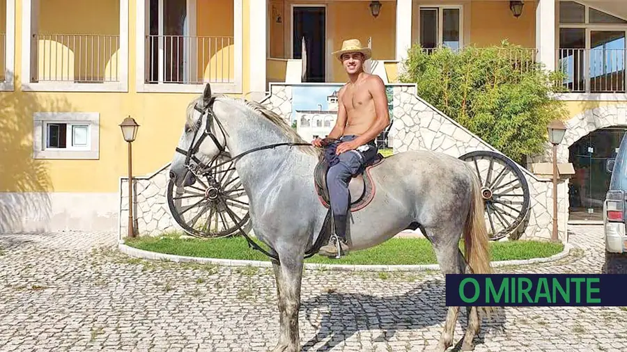Rafael Cordeiro já saiu do hospital e quer continuar a fazer investimentos na Carregueira em memória do pai Rafael Cordeiro já saiu do hospital e quer continuar a fazer investimentos na Carregueira em memória do pai