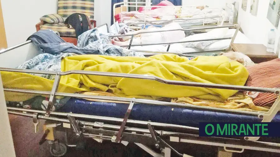 Idosos em lares clandestinos vão ser testados e integrar plano de emergência Idosos em lares clandestinos vão ser testados e integrar plano de emergência