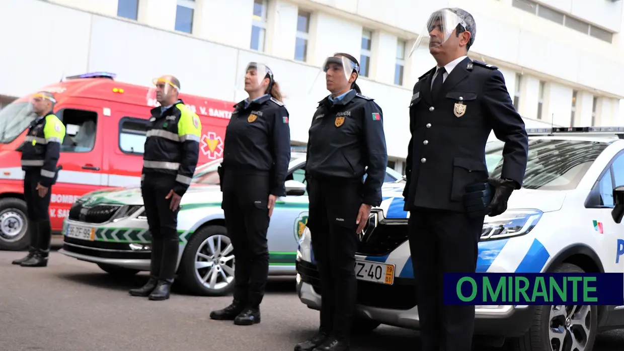 Homenagem aos profissionais de saúde do Hospital de Santarém