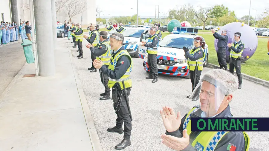 Homenagem aos profissionais  de saúde em Torres Novas