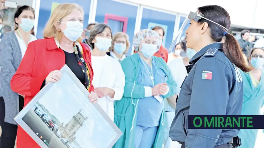 Hospital de Santarém agradece homenagem das forças de segurança e protecção civil