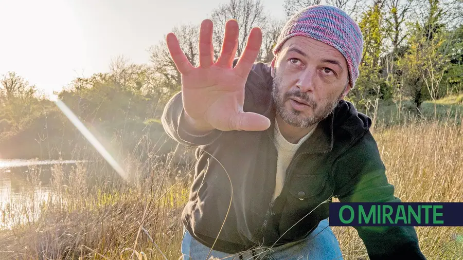 O chef de cozinha que já foi jornalista e regressou à música com um novo single O chef de cozinha que já foi jornalista e regressou à música com um novo single