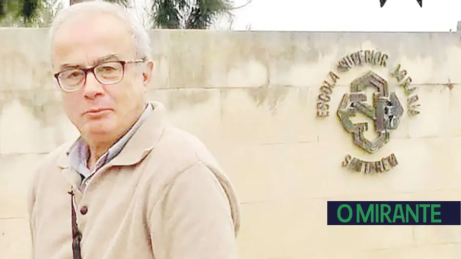 Última vítima do IC2 em Rio Maior foi o professor António Gomes da Escola Agrária Última vítima do IC2 em Rio Maior foi o professor António Gomes da Escola Agrária