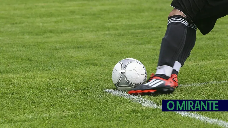 União de Almeirim sobe ao Campeonato de Portugal em futebol União de Almeirim sobe ao Campeonato de Portugal em futebol