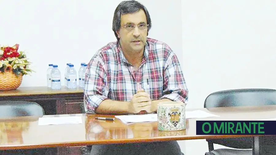 “Em Ascensão para celebrar a vontade de voltar a fazer a festa dos afectos” “Em Ascensão para celebrar a vontade de voltar a fazer a festa dos afectos”