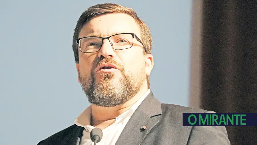 Apoios municipais em Santarém devido à Covid-19 atingem um milhão de euros Apoios municipais em Santarém devido à Covid-19 atingem um milhão de euros