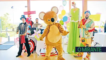 Aniversários e datas especiais na internet com animação e criatividade