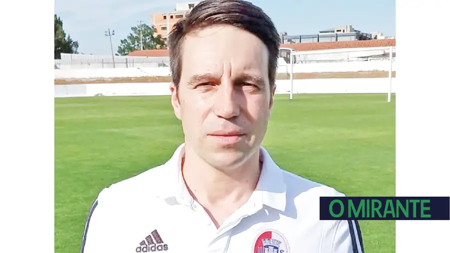 Gonçalo Silva vai supervisionar todo o futebol da União de Santarém