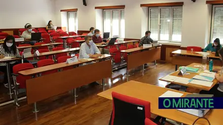 Alcanena retoma reuniões de câmara presenciais