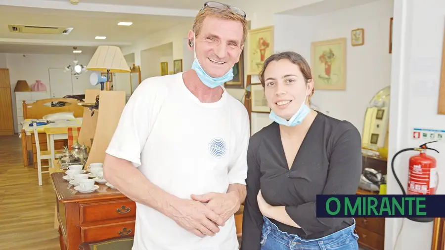 Um casal de comerciantes que escolheu Vila Franca de Xira para investir Um casal de comerciantes que escolheu Vila Franca de Xira para investir