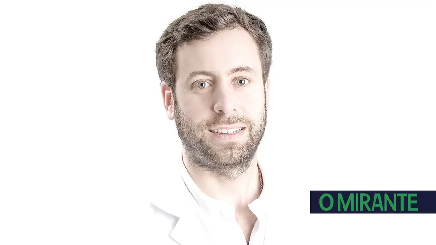 Tomografia 3D – Denticare na Vanguarda da Tecnologia Tomografia 3D – Denticare na Vanguarda da Tecnologia