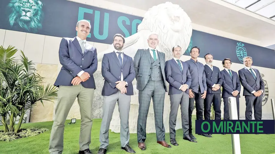 Sporting inaugura escultura em pedra da Filstone Sporting inaugura escultura em pedra da Filstone