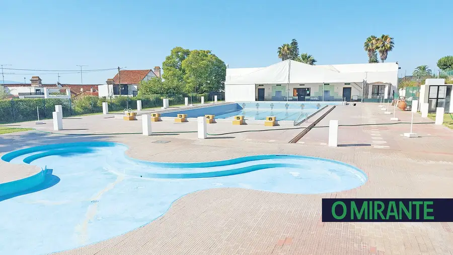 Piscinas da Chamusca encerradas para obras vão reabrir nas mesmas condições Piscinas da Chamusca encerradas para obras vão reabrir nas mesmas condições