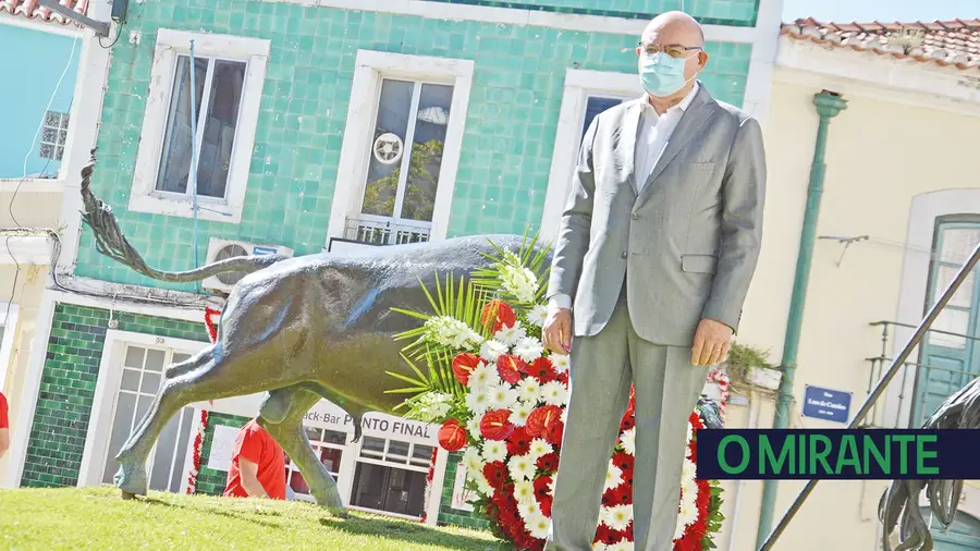Se há Festa do Avante então Vila Franca de Xira quer Feira de Outubro Se há Festa do Avante então Vila Franca de Xira quer Feira de Outubro